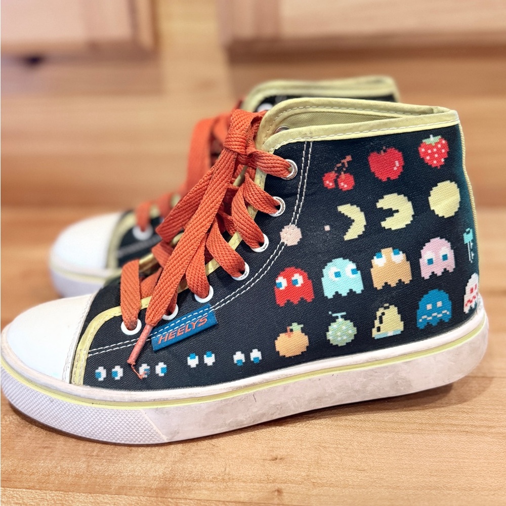 Heelys Kids Black Sneakers with Orange Laces